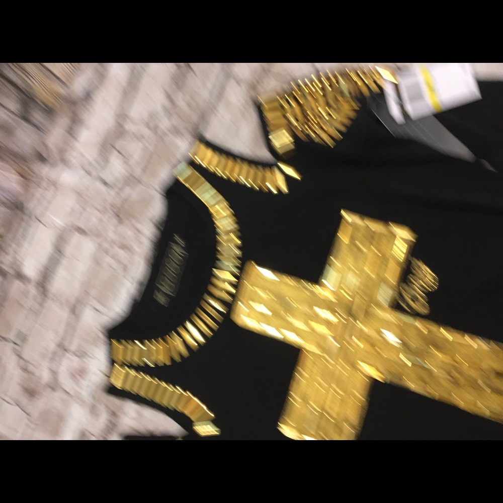 NWT hard to find CooGi black/gold design cold shoulder long sleeve top M. - Picture 8 of 9